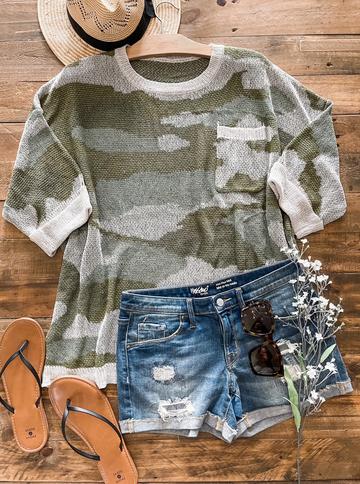 Scout Lightweight Knit Camo Top