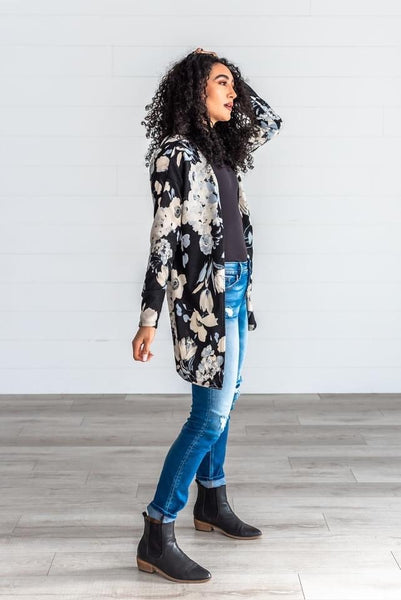 Total Heartbreaker Floral Cardigan