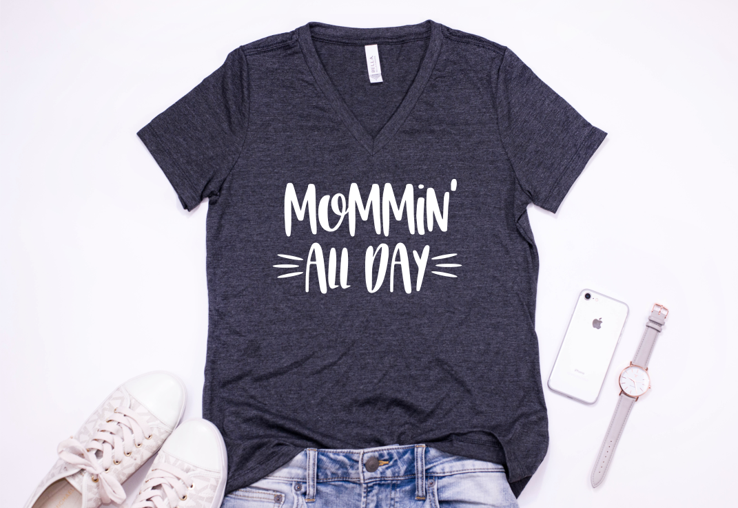 Mommin All Day Charcoal Graphic Tee (ships in 1-2 weeks as these are made when ordered)